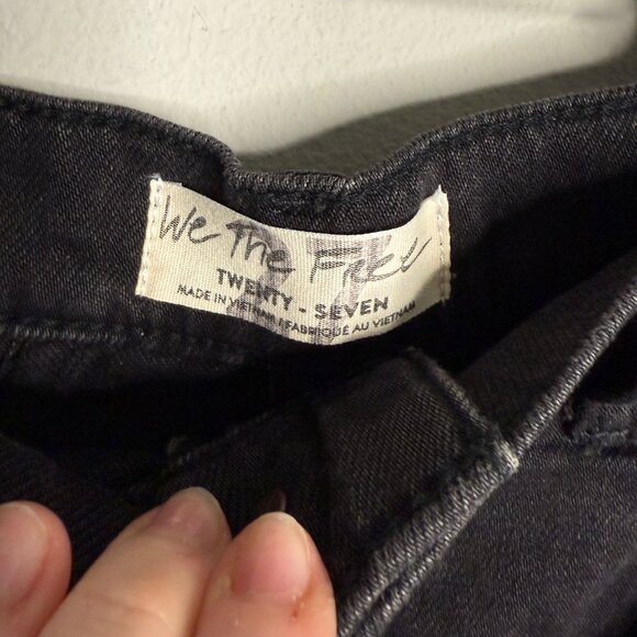 We The Free Women's 4 Black Denim Mini Skirt Raw Hem High Waist Casual Fashion - Picture 4 of 5